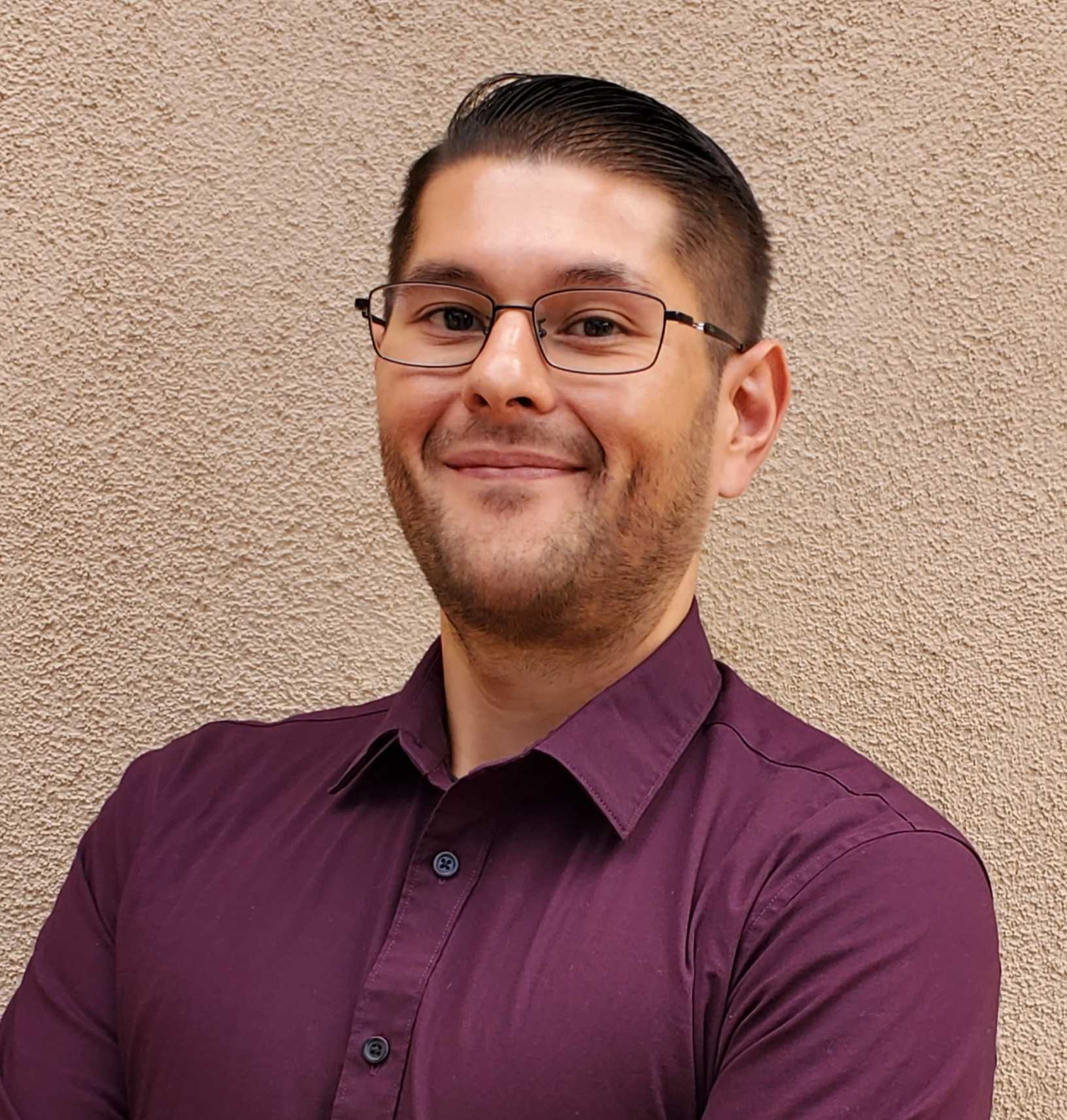 Headshot of Nicholas Reyes